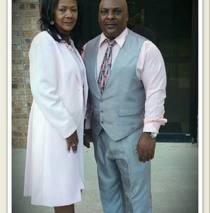 Meet your Posher, Gregory